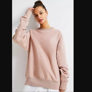 🔥MOVING SALE🔥Champion Pullover Sweatshirt Pink